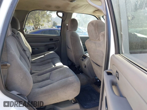 2006 Chevrolet Tahoe LS with VIN 1GNEC13V26R150827, listed as a IAAI auction lot 42271487 with 238,402 mi miles and . Bid and sale history available at DreamBid. Image 8.