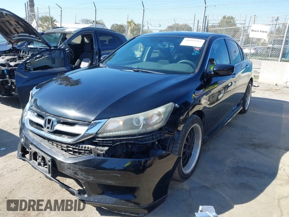 2013 Honda Accord LX z VIN 1HGCR2F34DA063328, wystawiony jako IAAI lot #41851912 z przebiegiem 152 014 mil mil oraz . Historia ofert i sprzedaży dostępna na DreamBid. Obrazek 18.