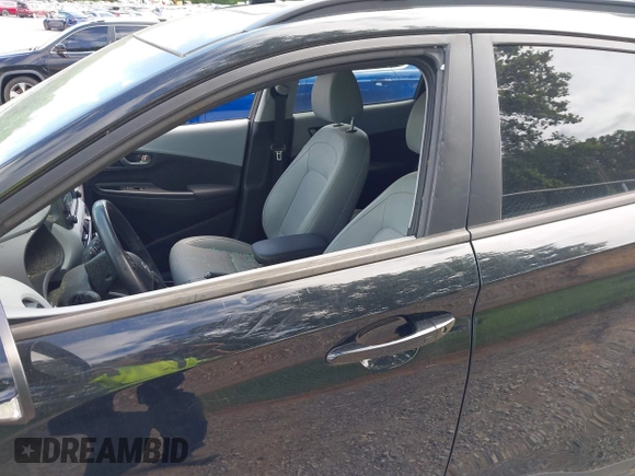2020 Hyundai Kona Limited z VIN KM8K33A52LU591422, wystawiony jako IAAI lot #42324828 z przebiegiem 59 957 mil mil oraz . Historia ofert i sprzedaży dostępna na DreamBid. Obrazek 11.