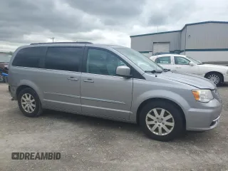 2013 Chrysler Town & Country Touring with VIN 2C4RC1BGXDR547903, listed as a Copart auction lot 56674585 with 140,214 mi miles and Salvage Title. Bid and sale history available at DreamBid. Image 4.