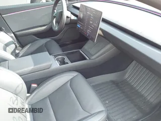 2025 Tesla Model 3 Long Range с VIN 5YJ3E1EA4SF914780, выставлен на аукционе IAAI как лот 42375738 с пробегом 6 232 миль миль и . История ставок и продаж доступна на DreamBid. Изображение 5.