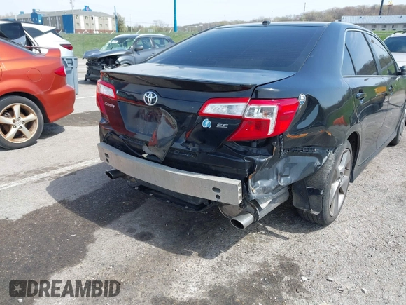 2012 Toyota Camry SE with VIN 4T1BK1FK9CU004865, listed as a IAAI auction lot 41928159 with 216,702 mi miles. Bid and sale history available at carsss.com. Image 6.