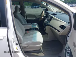 2013 Toyota Sienna LE AAS with VIN 5TDKK3DC6DS351233, listed as a IAAI auction lot 42652981 with 385,791 mi miles and . Bid and sale history available at DreamBid. Image 5.
