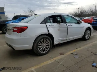2013 Chrysler 200 Limited with VIN 1C3CCBCG4DN612157, listed as a Copart auction lot 48062755 with 101,205 mi miles and Salvage Title. Bid and sale history available at carsss.com. Image 3.