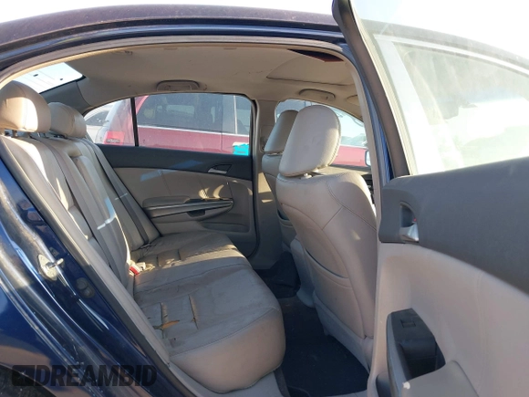 2008 Honda Accord EX-L z VIN 1HGCP36858A073167, wystawiony jako IAAI lot #42001402 z przebiegiem 276 405 mil mil oraz . Historia ofert i sprzedaży dostępna na DreamBid. Obrazek 8.