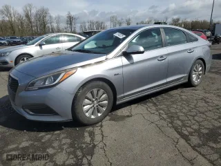 2016 Hyundai Sonata Hybrid SE with VIN KMHE24L12GA012498, listed as a Copart auction lot 51348225 with 0 mi miles and Salvage Title. Bid and sale history available at carsss.com. Image 1.
