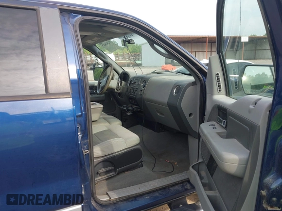 2008 Ford F-150 XLT with VIN 1FTPW14518FA76358, listed as a IAAI auction lot 42281687 with 201,697 mi miles and . Bid and sale history available at DreamBid. Image 5.