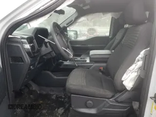 2022 Ford F-150 XL z VIN 1FTEX1EP5NKD35795, wystawiony jako Copart lot #86301484 z przebiegiem 42 469 mil mil oraz Szkoda całkowita • Salvage title. Historia ofert i sprzedaży dostępna na DreamBid. Obrazek 7.