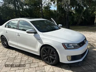 2014 Volkswagen Jetta GLI Edition 30 with VIN 3VW4S7AJ9EM307972, listed as a Copart auction lot 85949964 with 91,661 mi miles and Clean title. Bid and sale history available at DreamBid. Image 1.