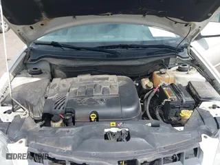 2007 Chrysler Pacifica Touring with VIN 2A8GF68X57R362917, listed as a IAAI auction lot 42041452 with 175,438 mi miles. Bid and sale history available at carsss.com. Image 10.