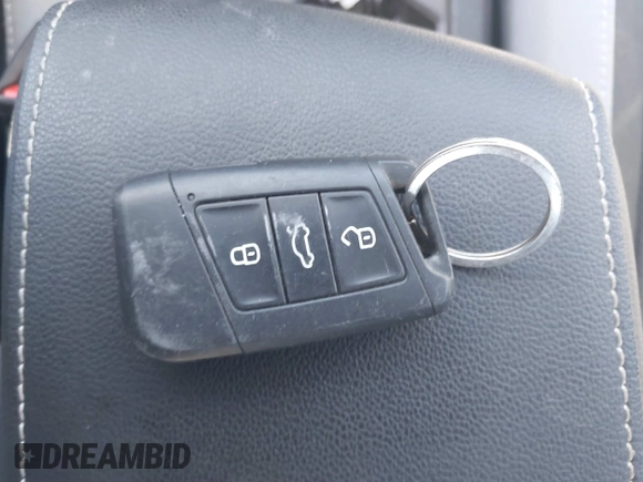 2022 Volkswagen Taos S с VIN 3VVMX7B28NM032236, выставлен на аукционе IAAI как лот 40396478 с пробегом 28 467 миль миль и . История ставок и продаж доступна на DreamBid. Изображение 11.