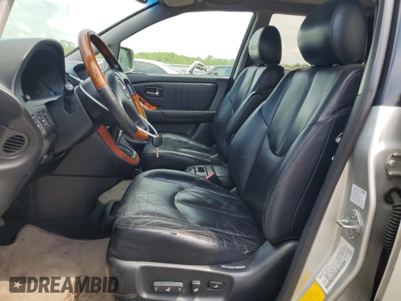2003 Lexus RX 300 z VIN JTJHF10U830315589, wystawiony jako Copart lot #55327665 z przebiegiem 142 756 mil mil oraz Szkoda całkowita • Salvage title. Historia ofert i sprzedaży dostępna na DreamBid. Obrazek 7.