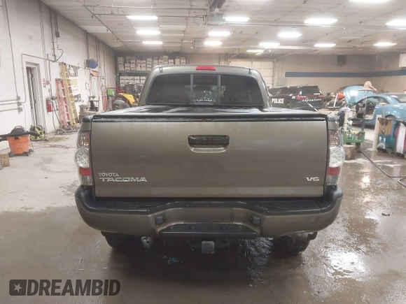 2013 Toyota Tacoma with VIN 5TFUU4EN3DX055489, listed as a IAAI auction lot 41247213 with 58,570 mi miles and . Bid and sale history available at DreamBid. Image 17.