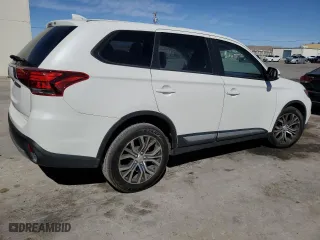 2017 Mitsubishi Outlander SE with VIN JA4AD3A37HZ028589, listed as a Copart auction lot 46670045 with 89,495 mi miles and Salvage Title. Bid and sale history available at carsss.com. Image 3.