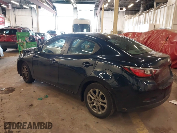 2016 Scion iA z VIN 3MYDLBZV5GY103533, wystawiony jako IAAI lot #41756270 z przebiegiem 59 290 mil mil oraz . Historia ofert i sprzedaży dostępna na DreamBid. Obrazek 3.