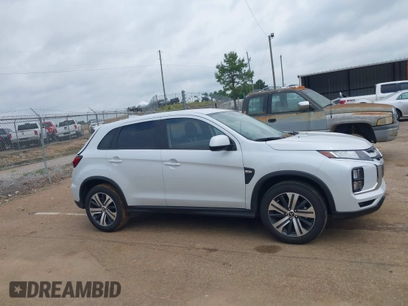 2024 Mitsubishi Outlander S z VIN JA4ARUAU8RU026106, wystawiony jako IAAI lot #42261854 z przebiegiem 5 439 mil mil oraz . Historia ofert i sprzedaży dostępna na DreamBid. Obrazek 14.