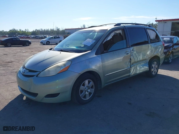 2010 Toyota Sienna CE with VIN 5TDKK4CC2AS329149, listed as a IAAI auction lot 41454554 with 202,599 mi miles. Bid and sale history available at carsss.com. Image 18.
