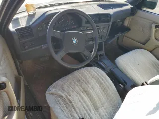 1985 BMW 3 Series 325e z VIN WBAAE6405F0704199, wystawiony jako Copart lot #47845925 z przebiegiem 179 139 mil mil oraz Nie do naprawy • Non repairable. Historia ofert i sprzedaży dostępna na DreamBid. Obrazek 8.