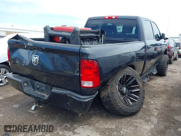 2017 Ram 2500 Tradesman z VIN 3C6UR4CJ1HG748189, wystawiony jako IAAI lot #42077420 z przebiegiem 175 256 mil mil oraz . Historia ofert i sprzedaży dostępna na DreamBid. Obrazek 4.