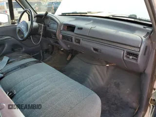 1993 Ford F-150 with VIN 1FTDF15Y4PNA36291, listed as a Copart auction lot 84710124 with 143,164 mi miles and Salvage Title. Bid and sale history available at carsss.com. Image 8.