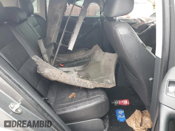 2016 Volkswagen Tiguan SE with VIN WVGAV7AX7GW561941, listed as a Copart auction lot 44717085 with Not provided miles and Salvage title. Bid and sale history available at DreamBid. Image 12.