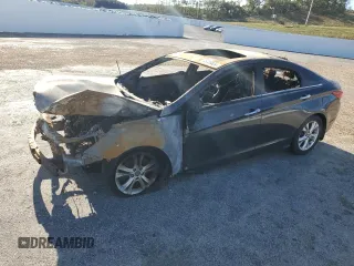 2011 Hyundai Sonata SE with VIN 5NPEC4AB9BH290958, listed as a Copart auction lot 75725824 with Not Provided miles and Non Repairable. Bid and sale history available at carsss.com. Image 1.