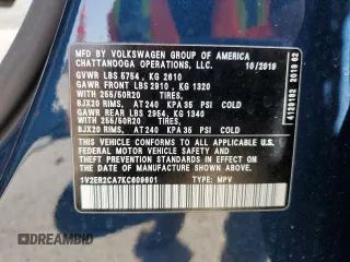 2019 Volkswagen Atlas SEL z VIN 1V2ER2CA7KC609601, wystawiony jako Copart lot #49333045 z przebiegiem 76 179 mil mil oraz Szkoda całkowita • Salvage title. Historia ofert i sprzedaży dostępna na DreamBid. Obrazek 13.