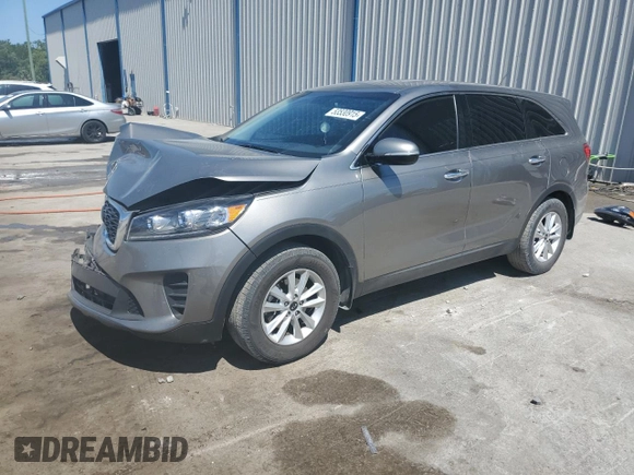 2019 Kia Sorento LX with VIN 5XYPG4A3XKG513733, listed as a Copart auction lot 53530915 with 172,370 mi miles and Non Repairable. Bid and sale history available at carsss.com. Image 1.