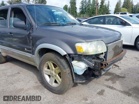 2006 Ford Escape Hybrid with VIN 1FMCU96HX6KC96124, listed as a IAAI auction lot 42272741 with Not provided miles and . Bid and sale history available at DreamBid. Image 6.