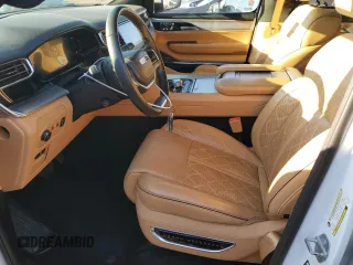2022 Jeep Grand Wagoneer Series III with VIN 1C4SJVGP0NS113612, listed as a Copart auction lot 80022074 with 39,988 mi miles and Salvage title. Bid and sale history available at DreamBid. Image 7.