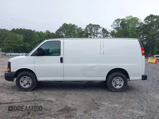 2014 Chevrolet Express Cargo with VIN 1GCWGFBA1E1210672, listed as a IAAI auction lot 42184397 with 174,364 mi miles and . Bid and sale history available at DreamBid. Image 14.