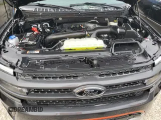 2024 Ford Expedition Timberline с VIN 1FMJU1RGXREA60667, выставлен на аукционе Copart как лот 77608014 с пробегом Не указан миль и Списание • Salvage title. История ставок и продаж доступна на DreamBid. Изображение 12.