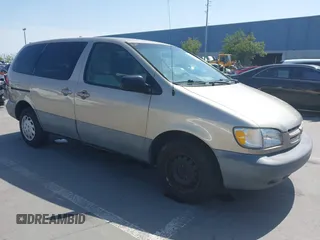 2000 Toyota Sienna CE z VIN 4T3GF19C4YU223522, wystawiony jako IAAI lot #42158714 z przebiegiem 244 684 mil mil oraz . Historia ofert i sprzedaży dostępna na DreamBid. Obrazek 1.