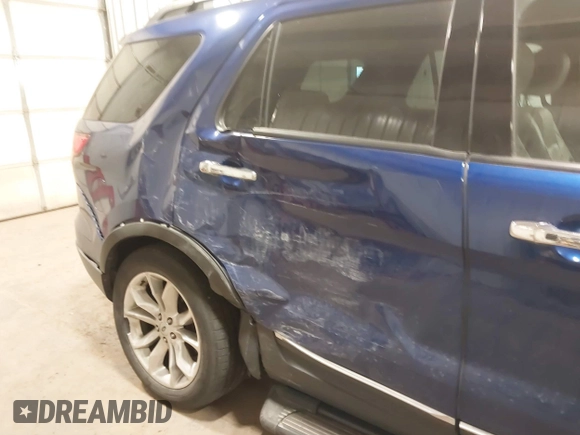 2015 Ford Explorer Limited z VIN 1FM5K8F85FGB47678, wystawiony jako IAAI lot #41281287 z przebiegiem 38 175 mil mil oraz . Historia ofert i sprzedaży dostępna na DreamBid. Obrazek 6.