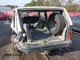 1994 Jeep Cherokee with VIN 1J4FB27S2RL240597, listed as a IAAI auction lot 41471551 with 413,893 mi miles and . Bid and sale history available at DreamBid. Image 6.