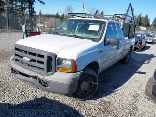 2005 Ford Super Duty F-250 XL with VIN 1FTSX20505EC46780, listed as a IAAI auction lot 41487266 with 1 mi miles. Bid and sale history available at carsss.com. Image 16.