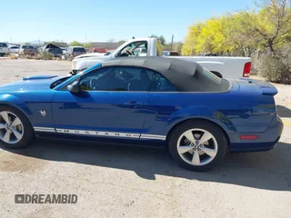 2009 Ford Mustang with VIN 1ZVHT84NX95133912, listed as a IAAI auction lot 42046053 with 57,438 mi miles and . Bid and sale history available at DreamBid. Image 14.
