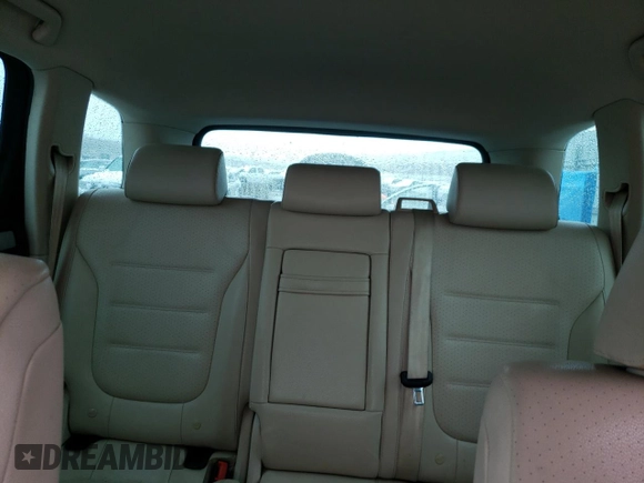 2011 Volkswagen Touareg Sport with VIN WVGFF9BP8BD002982, listed as a Copart auction lot 53958555 with 156,742 mi miles and Salvage Title. Bid and sale history available at DreamBid. Image 10.
