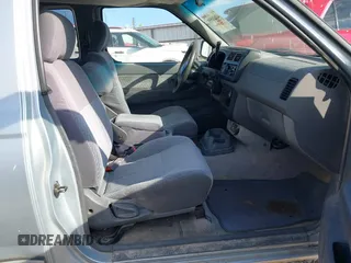 2000 Nissan Frontier XE with VIN 1N6DD26S5YC300697, listed as a IAAI auction lot 42031559 with 217,046 mi miles and . Bid and sale history available at DreamBid. Image 5.