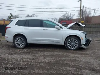 2024 Cadillac XT6 AWD Premium Luxury with VIN 1GYKPDRS5RZ755230, listed as a IAAI auction lot 41219059 with Not Provided miles. Bid and sale history available at carsss.com. Image 13.