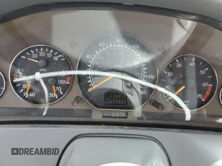 1999 Mercedes-Benz SL 500 z VIN WDBFA68F3XF178333, wystawiony jako Copart lot #49852355 z przebiegiem 177 939 mil mil oraz Szkoda całkowita • Salvage title. Historia ofert i sprzedaży dostępna na DreamBid. Obrazek 9.
