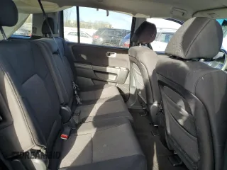 2010 Honda Pilot LX z VIN 5FNYF3H27AB010925, wystawiony jako Copart lot #50592205 z przebiegiem 87 506 mil mil oraz Szkoda całkowita • Salvage title. Historia ofert i sprzedaży dostępna na DreamBid. Obrazek 11.