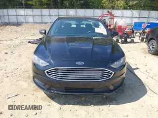 2017 Ford Fusion SE with VIN 3FA6P0H75HR391848, listed as a IAAI auction lot 40239061 with 173,515 mi miles. Bid and sale history available at carsss.com. Image 13.