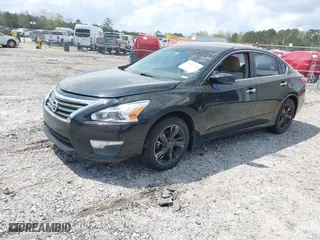 2013 Nissan Altima 2.5 SV with VIN 1N4AL3AP3DC904184, listed as a IAAI auction lot 41952198 with 178,217 mi miles. Bid and sale history available at carsss.com. Image 2.