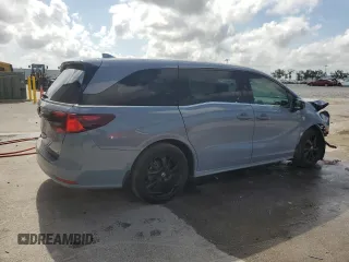 2023 Honda Odyssey Sport with VIN 5FNRL6H72PB074843, listed as a Copart auction lot 51390275 with 25,597 mi miles and Salvage Title. Bid and sale history available at carsss.com. Image 3.
