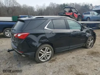 2020 Chevrolet Equinox Premier with VIN 2GNAXYEX9L6227016, listed as a Copart auction lot 43184995 with 136,241 mi miles and Salvage Title. Bid and sale history available at carsss.com. Image 3.