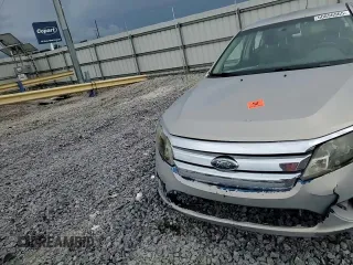 2010 Ford Fusion SE with VIN 3FAHP0HG5AR367547, listed as a Copart auction lot 60896965 with 136,589 mi miles and Salvage title. Bid and sale history available at DreamBid. Image 13.