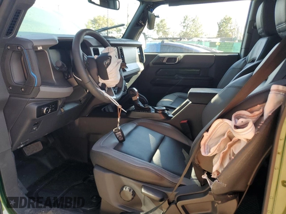 2024 Ford Bronco Black Diamond with VIN 1FMDE1APXRLB43999, listed as a Copart auction lot 52414555 with 3,902 mi miles and Salvage title. Bid and sale history available at DreamBid. Image 7.