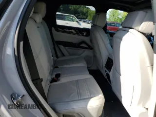 2020 Porsche Cayenne S z VIN WP1AB2AY9LDA27823, wystawiony jako Copart lot #63146843 z przebiegiem 19 328 mil mil oraz . Historia ofert i sprzedaży dostępna na DreamBid. Obrazek 11.
