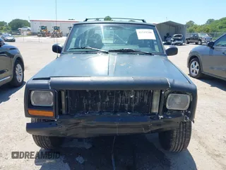 2000 Jeep Cherokee SE with VIN 1J4FF28S0YL236369, listed as a IAAI auction lot 42314386 with 159,005 mi miles and . Bid and sale history available at DreamBid. Image 12.